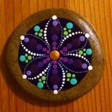 The best paint to use is craft acrylic paint or fluid acrylic paint. Flower Mandala More Pins Like This One At Fosterginger Pinterest Fosterginger Pinterest Com No Mandala Rock Art Mandala Painted Rocks Rock Painting Art