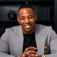 474000+ "Lou -rex" profiles