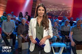 Последние твиты от david wagner (@wagnertennis). Schalke 04 Tochter Von Trainer David Wagner Wird Swr Sport Moderatorin