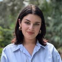 Victoria Jolly's Instagram, Twitter & Facebook