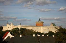 Z zamkiem lubelskim związana jest ciekawa legenda o saulu wahlu, która józef czechowicz opisuje w swoim poemacie król jednej nocy. File Lublin Zamek Jpg Wikipedia