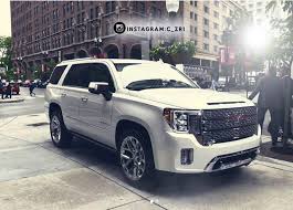 This Is When The New 2021 Gmc Yukon Will Debut The New Gmc Yukon Is Coming Soon To Fight The Ford Expedition Gmc Yukon Gmc Yukon