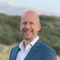 Eric Bosma's Instagram, Twitter & Facebook