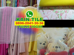 Model kebaya wisuda brokat model kebaya wisuda modern diatas ini adalah salah satu yang paling populer. Kain Tile Pink Jual Kain Tile Harga Murah Grosir
