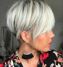 The natural direction of the hair will cut in a pixie fashion, the hair has been dyed a frosty white blonde and that makes the cheekbones pop! 100 Mind Blowing Short Hairstyles For Fine Hair
