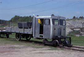 Mack rail truck | Rail car, Old trains, Model trains