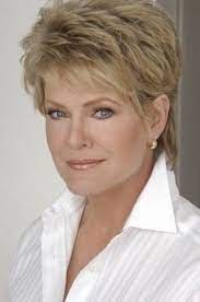 Se, però, non volete rinunciare alla vostra bella chioma scegliete . 29 Idee Su Tagli Di Capelli Corti Tagli Di Capelli Capelli Capelli Corti