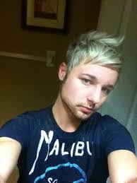 Donna Buescher's Instagram, Twitter & Facebook