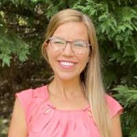 Manuela Niazov Email & Phone Number