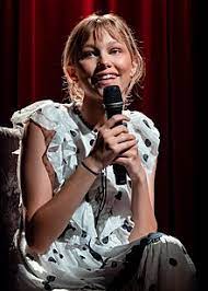Angela grace viral andai aku tidak merekam saat itu. Grace Vanderwaal Wikipedia