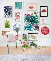 Decorar grandes paredes cuadros para decorar ideias para decorar diseño interiores casas. Te Ayudamos A Decorar Paredes Con Cuadros Y Que Te Quede Todo Que Ni Pintado Y Te Decimos El Ganador De Fun Das Bcn Muymolon