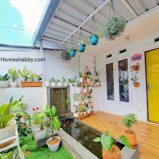 Kolam ikan nila depan rumah tentang kolam kandang ternak. 6 Inspirasi Desain Kolam Ikan Minimalis Di Halaman Rumah Kecil Tapi Bikin Asri Homeshabby Com Design Home Plans Home Decorating And Interior Design