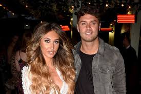 Jun 10, 2021 · the peruvian swimming federation announced via a press release that they have nominated mckenna debever and joaquín vargas to represent the country at the tokyo 2020 olympics for swimming. Megan Mckenna Sobs As She Reveals Heartbreaking Reason For Mike Thalassitis Split The Sun Megan Mckenna Celebs Go Dating Eccentric Clothing