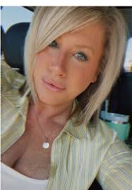 Jessi Thompson's Instagram, Twitter & Facebook