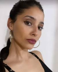 Eli Ferreyra's Instagram, Twitter & Facebook