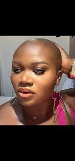 Laura Brogdon's Instagram, Twitter & Facebook