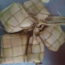Hari ini saya ingin kongsikan resepi gulai tunjang atau kaki lembu yang diambil dari sebuah blog resepi indonesia. Ketupat Sayur Padang Gulai Nangka Pakis Shopee Indonesia