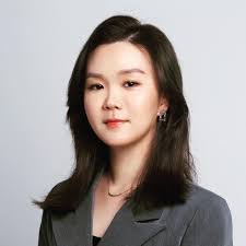 Chenxi Ye's Instagram, Twitter & Facebook