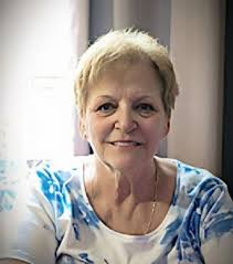 TRANSLATION This five-generation photo features Acadian women from Tignish,  Egmont Bay and Miscouche. It was taken in Tignish in 1928