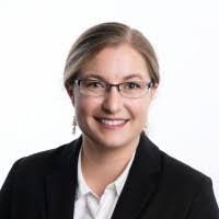 Laura Lauer's Instagram, Twitter & Facebook