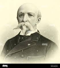 Eddie Loomis's Instagram, Twitter & Facebook