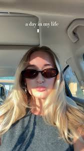 DIML (September Edition) ☀️🍂 , @dearshandy kept me company in my early  morning car ride this morning, what podcasts are you guys into?? because I  have plenty of long car rides ahead of me and I need ...