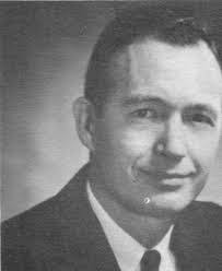 Robert Newsom's Instagram, Twitter & Facebook