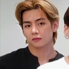 Bts brought comfort to a hectic year with their performance of life goes on at the 2020 american music awards. V Aka Taehyung S Mullet Look Leaves Army Thirsting After The Bts Member Compare Him To A Disney Prince Pinkvilla