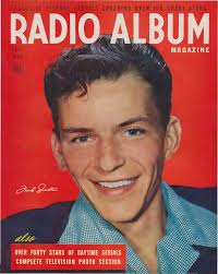 EXCLUSIVE PICTURE STORIES COVERINb OVER 100 GREAT STA 1^ _k fall 25c i A \  \ s* s •>: itl