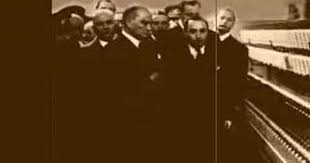 Ataturk Un Cok Sevdigi Turku Bulbulum Altin Kafeste Muzik Sarkilar Kafes