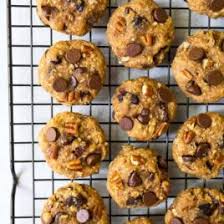 Cookies with less sugar taste less sweet, of course. Healthy Oatmeal Cookies Made With Applesauce Wellplated Com