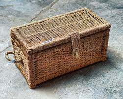 Artesanía del Este - Canastas de mimbre sirve para guardar ropa, objetos  del hogar, juguetes o bien para decoraciones.⁠ ⁠ Teléfonos: 22247156�⁠  Whatsapp: 71845525�⁠ �⁠https://wa.me/50671845525⁠ ⁠ Le llevamos el pedido  hasta la