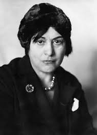 Emanuel lasker was born in berlinchen (now barlinck, poland as of 1945), the prussian in 1884 emanuel lasker became a serious chess player. Dichterin Else Lasker Schuler Wird Anlasslich 150 Geburtstags Gefeiert