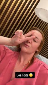 Virginia leva babá para Dubai durante viagem de família e reação da  funcionária comove a web: 'Lugares que nunca imaginei ir'