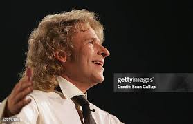 36 Photos & High Res Pictures