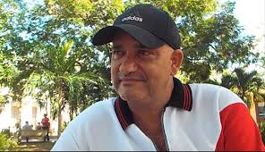 Obtiene Carlos Esquivel beca de creación Gilberto E. Rodríguez 2023