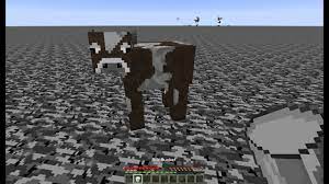 How To Milk A Cow In Minecraft Youtube