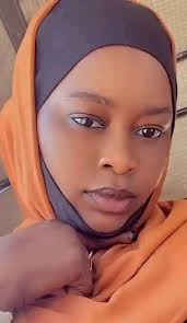 Da wacce shiga Tabitha Joseph tafi kyau??