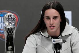 DraftKings is betting against Caitlin Clark: Turn $5 into $1,800—cash—if  Clark scores 40+ and Iowa wins on Sunday - syracuse.com