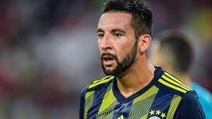 Mauricio isla prefers to play with mauricio isla football player profile displays all matches and competitions with statistics for all the. Flamengo De Torrent Takes Advantage Of Mauricio Isla Junipersports