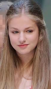 The way her eyes twinkle? Pure poetry."