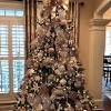 Árboles de navidad artificiales decorados (180 cm) dentro de los árboles de navidad artificiales decorados podemos encontrar arboles de navidad decorados de colores como por ejemplo los arboles de navidad decorados rojo con dorado, naranja o morado. 3