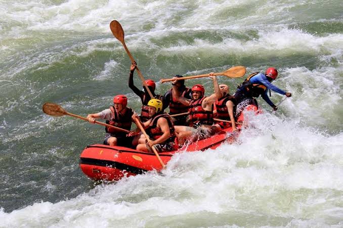 14 Days Grand Uganda: Nile, Wilderness and Primates