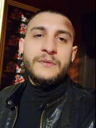 Femeia Vieții Mele: Fericirea de a Iubi