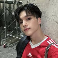 ATINY! 😉 Here is your second chance! A second round of ATEEZ Global Online  Fansign Event📲 ❓How? 🔹Buy ATEEZ 5th Mini Album [ZERO : Fever Part.1] via  https://mmt.fans/irDt and automatically enter the