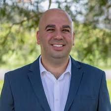 Careful when buying cheap fuel. I umm... I need a lift to work now.