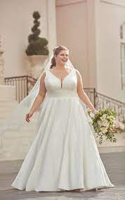 Get the best deals on royal wedding dress and save up to 70% off at poshmark now! Royal Inspired Simple Plus Size Wedding Dress Stella York Wedding Dresses Simple Plus Size Wedding Dresses Best Wedding Dresses Plus Size Wedding Gowns