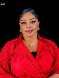 Chief Bage gave a very informative presentation .