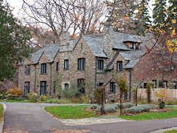 principal s rd erindale campus utm university of toronto mississauga mississauga university of toronto ontario canada