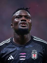 2,000 imágenes de Daniel amartey